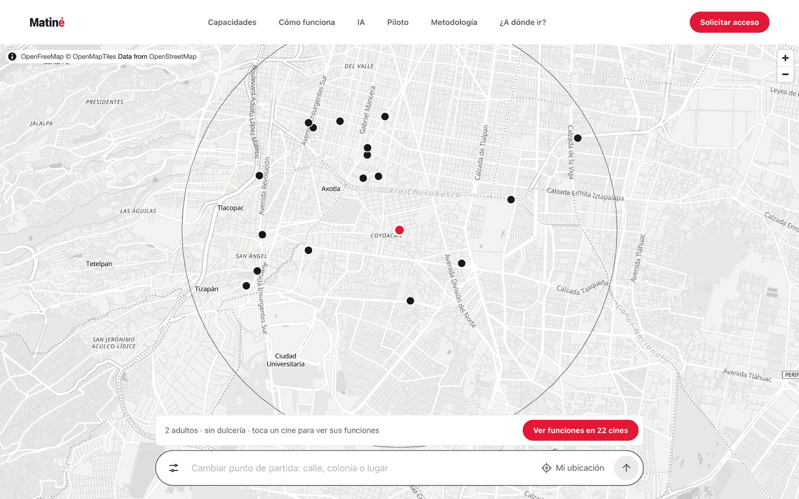 Map of southern Mexico City with a red starting point in Coyoacán, a 5 km circle, and a dot for every cinema with shows inside it